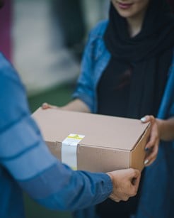 Buy cartons: How to find the right shipping or moving box