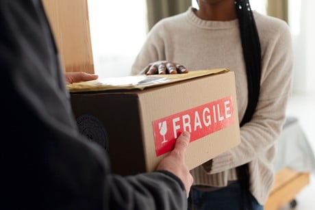 Symbols on packages: insert labels correctly
