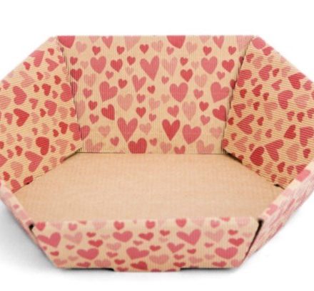 Cardboard crate tray 243x205x100 mm with heart imprint